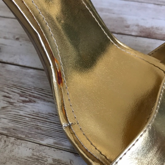 Gold Ankle Strap 4” Heels Size 10 - Picture 6 of 8